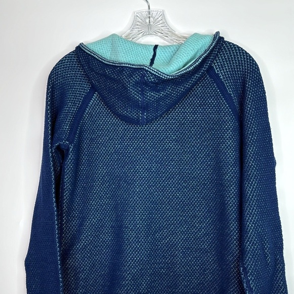 Title Nine Blue Full Zip Hooded Shirt Size Small - Picture 5 of 8